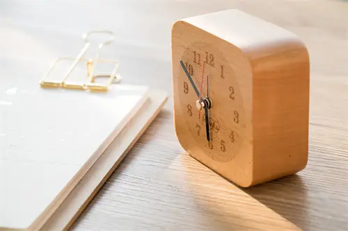 偏高与高的含义